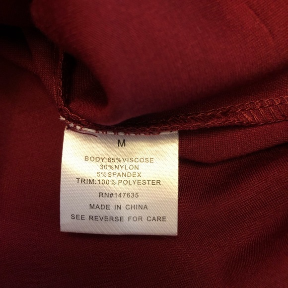 Romeo & Juliet Couture Sleeveless Midi Dress - Picture 5 of 6